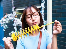 天然爆乳田舎娘のノーブラ東京観光～夏月ちゃん（Ｇカップ・９３ｃｍ）　サンプル画像07